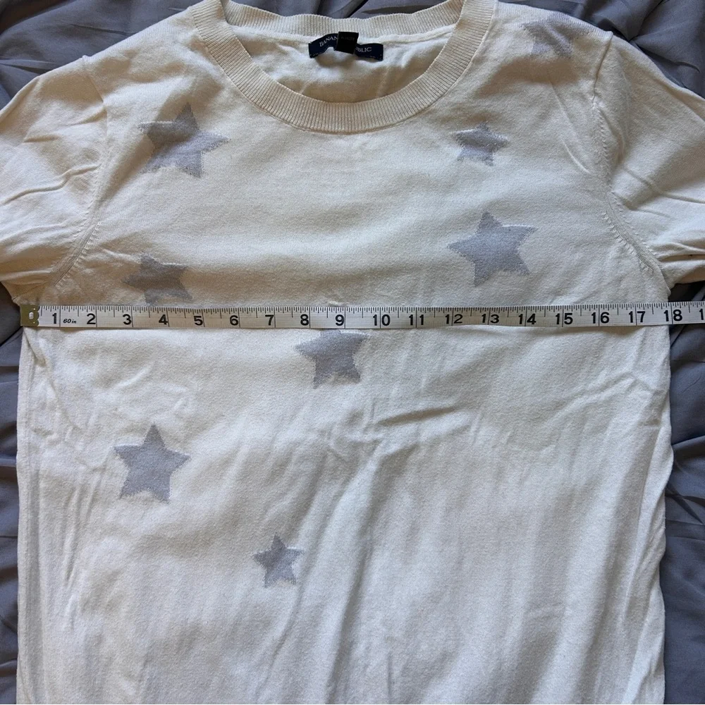 Banana Republic Cream Knit Sweater - Picture 6 of 6